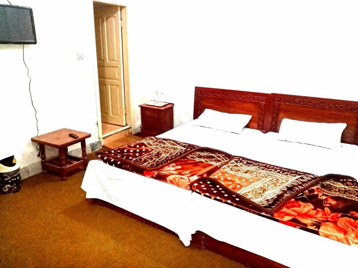 Tour De Swat Hotel Saidu Sharif Exterior photo
